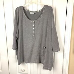 Dominique Striped 3/4 sleeve Tee